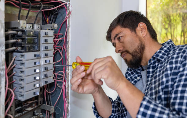 Best Emergency Electrical Repair  in Zilwaukee, MI